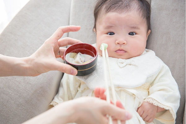 100日目の記念になる1日をご家族でお祝いしましょう